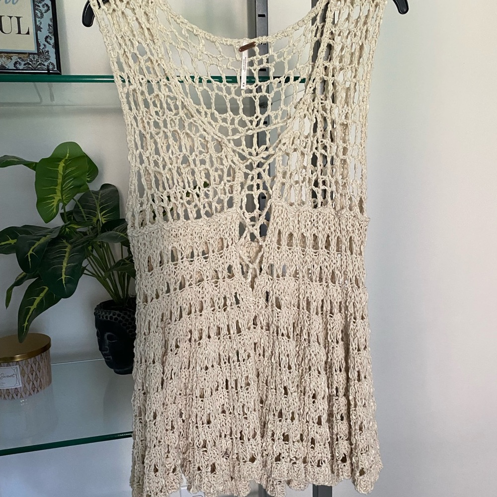 Free People summer crocheted top!!